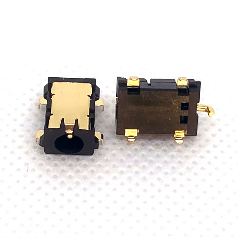 DC napájecí konektor do plošného spoje SMD (3,5 × 1,3 mm) – DC-058-1.3, pozlacený